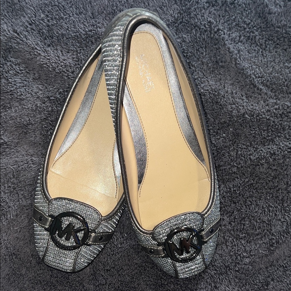 Michael Kors Glittering Silver Flats